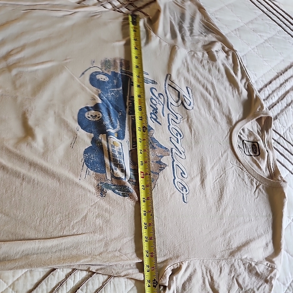 Ford Bronco Desert Scene Tee - Beige - Picture 5 of 8